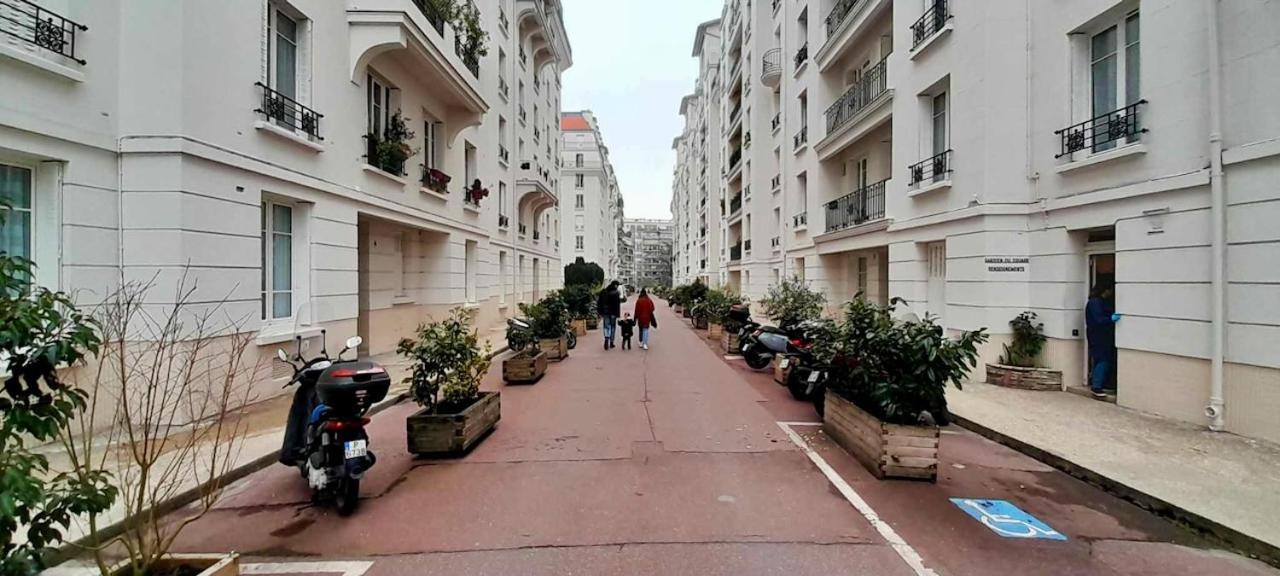 Appartamento Avec Balcon Dans Calme Avec Gardien - *