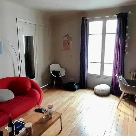 Apartment Au Calme, Avec Balcon, Bail Mobilite Ok *