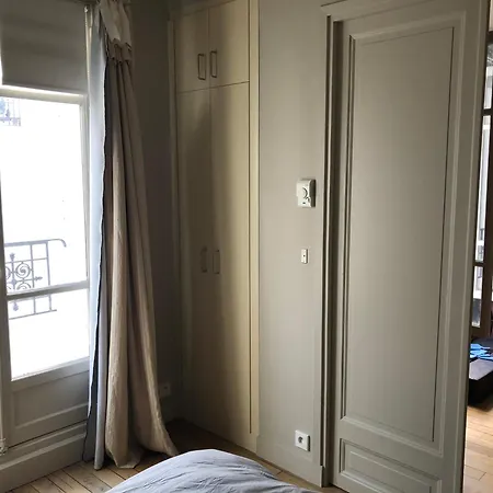 Au Calme, Avec Balcon, Bail Mobilite Ok