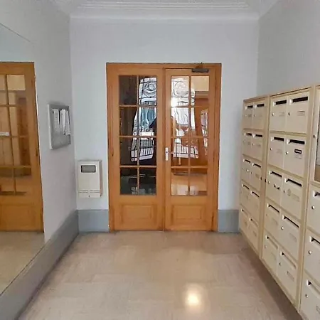 Apartment Au Calme, Avec Balcon, Bail Mobilite Ok *
